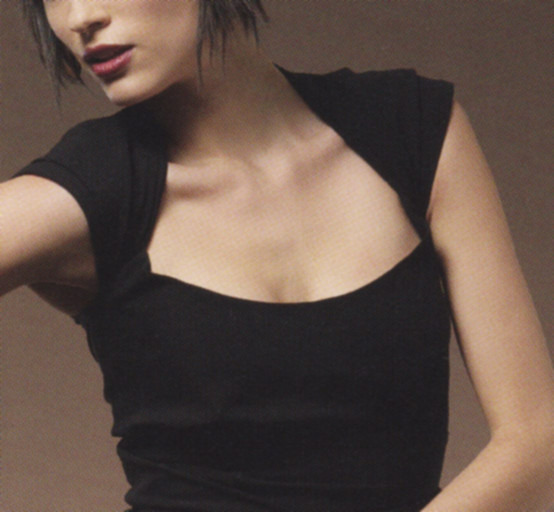 Ausschnitt Katalogphoto Mika Ceron für Blacky Dress